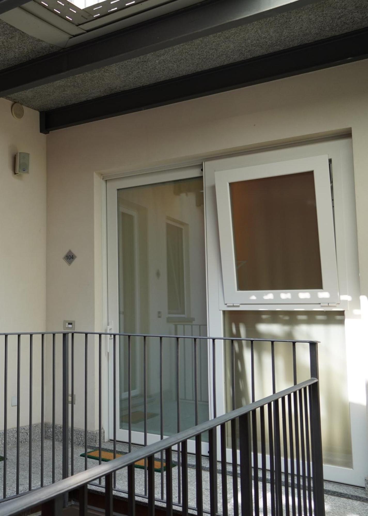Hotel Ponti Angera Dış mekan fotoğraf