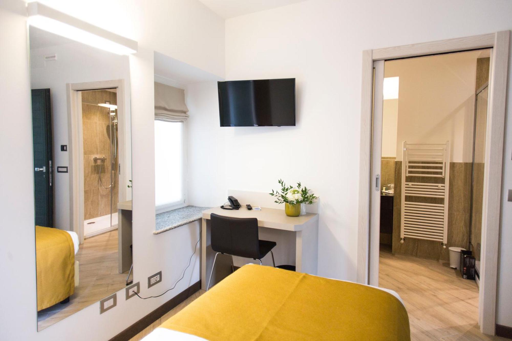 Hotel Ponti Angera Dış mekan fotoğraf