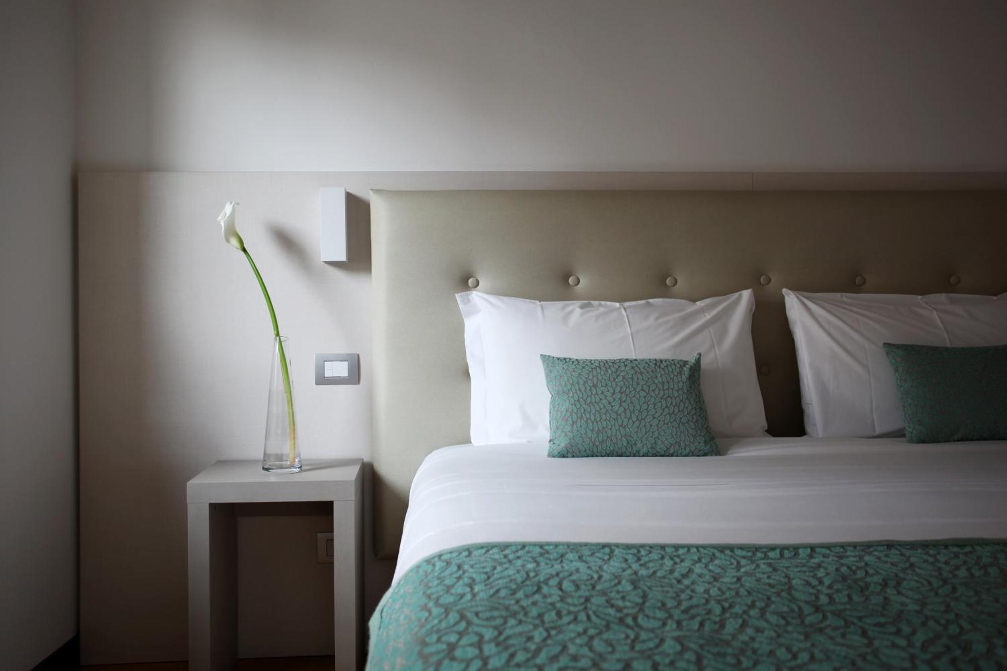 Hotel Ponti Angera Dış mekan fotoğraf