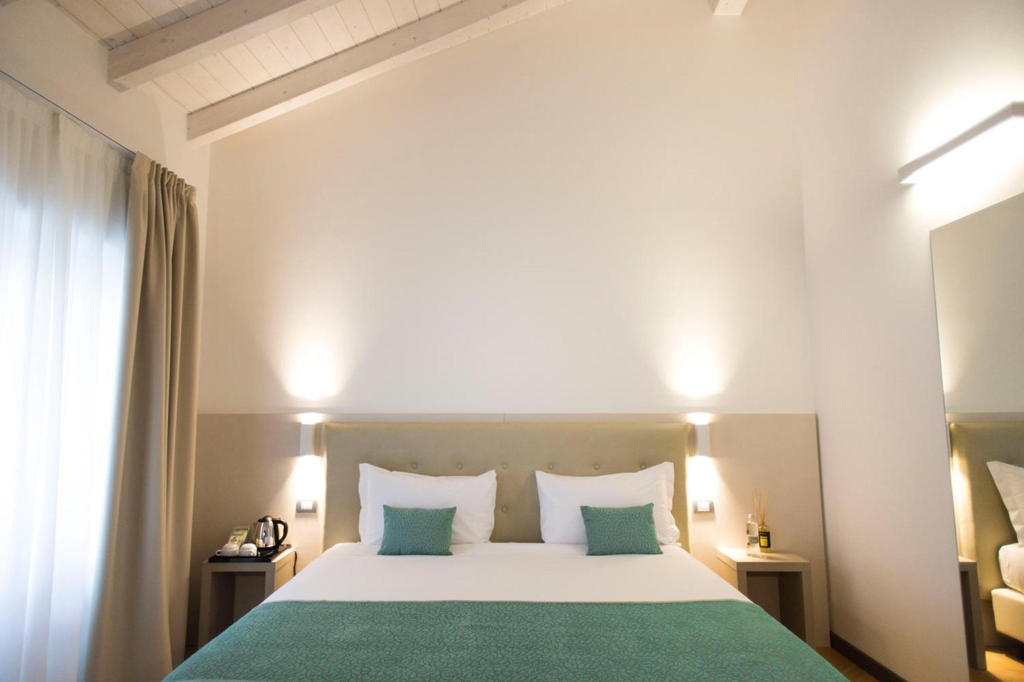 Hotel Ponti Angera Dış mekan fotoğraf